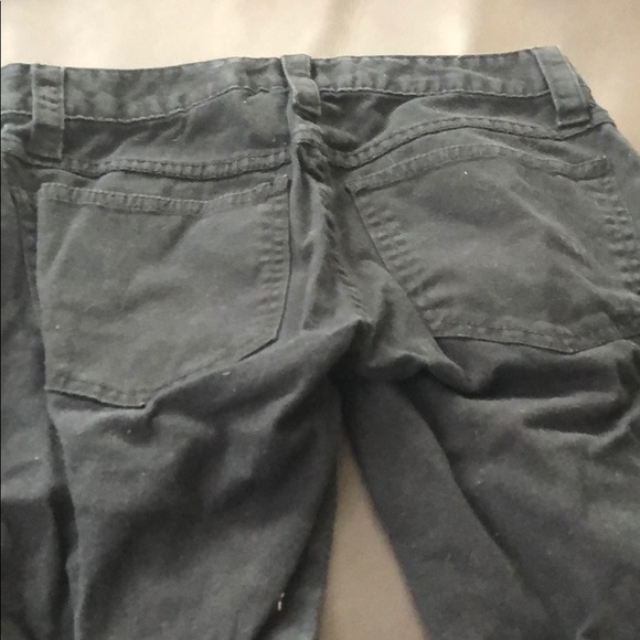 Capris - Picture 3 of 3